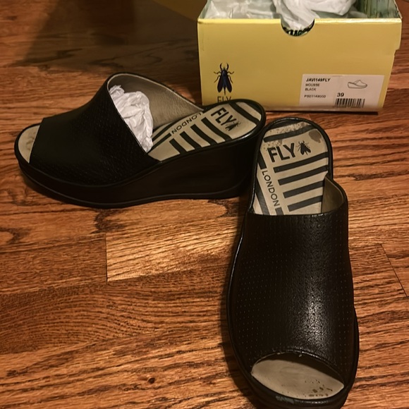 Fly London Black Leather Mules - Picture 6 of 6